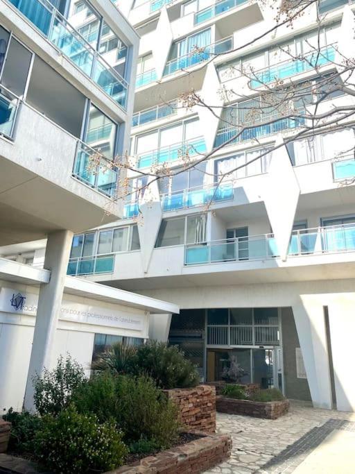 Petite Vue Mer, Centre Motte Apartment *